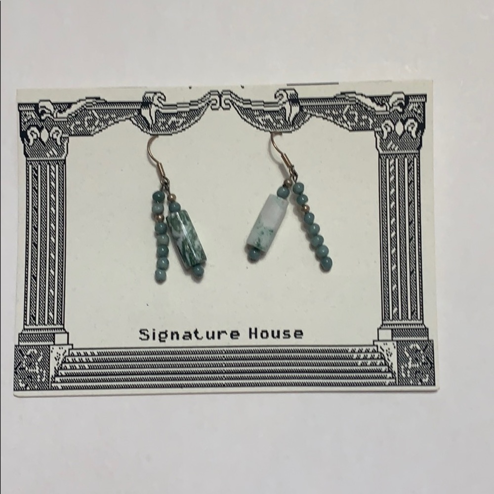 Light green Jade dangle earrings